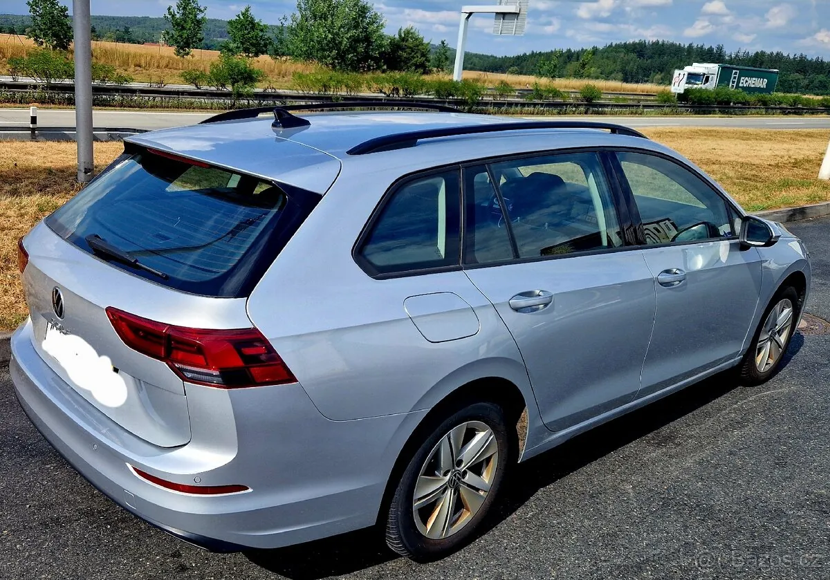 Volkswagen Golf 2024 photo 4