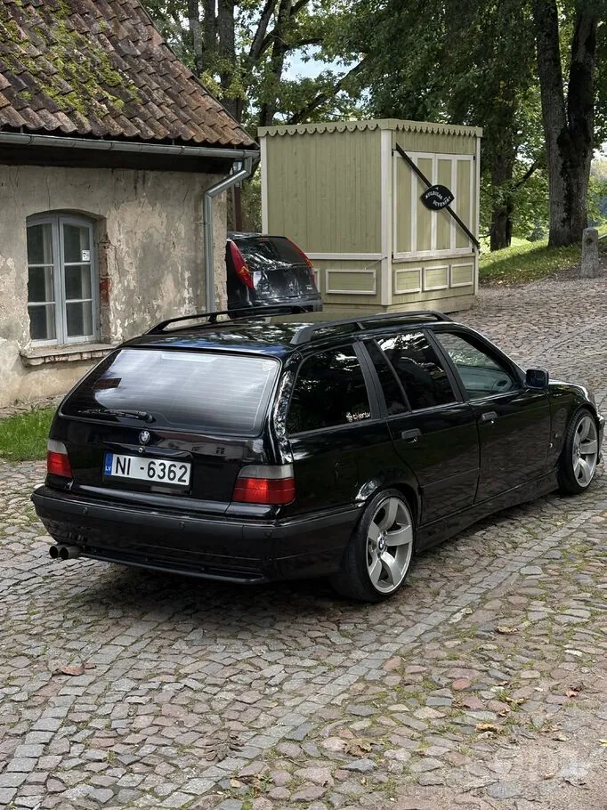 BMW 318 1996 photo 4