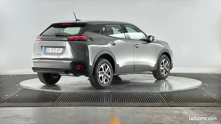 Peugeot 2008 2024 photo 5