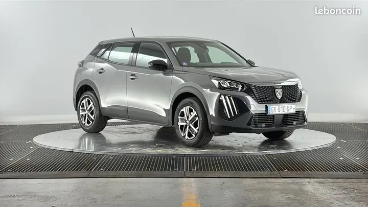 Peugeot 2008 2024 photo 3