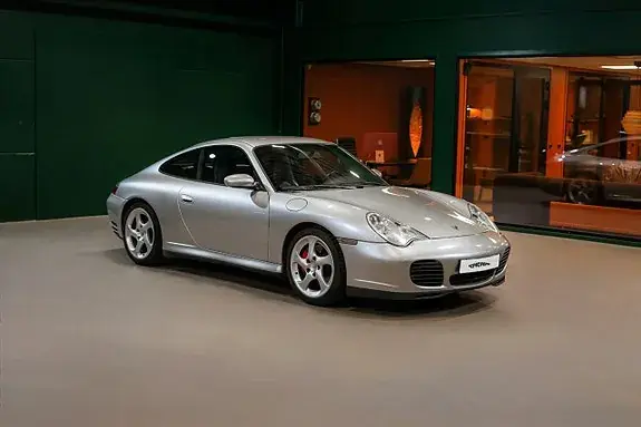 Porsche 911 Carrera