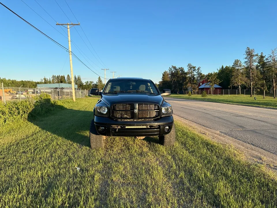 Dodge Ram 2500 2006 photo 2