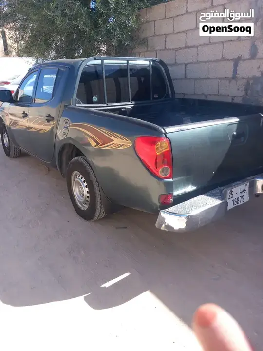 Mitsubishi L200 2008 photo 4