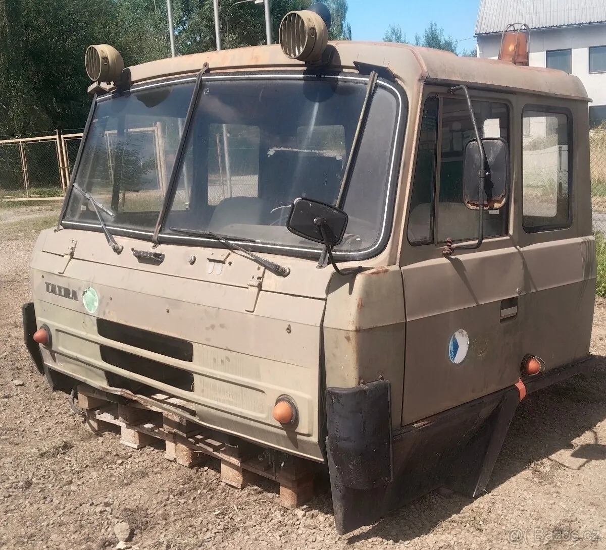 Tatra 815