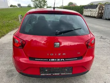 Seat Ibiza 2013 photo 2