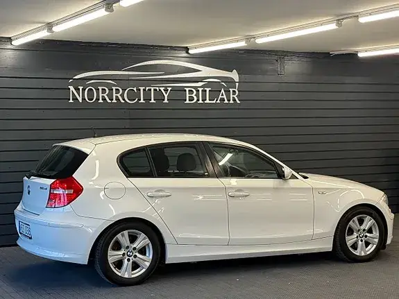 BMW 118D 2009 photo 4
