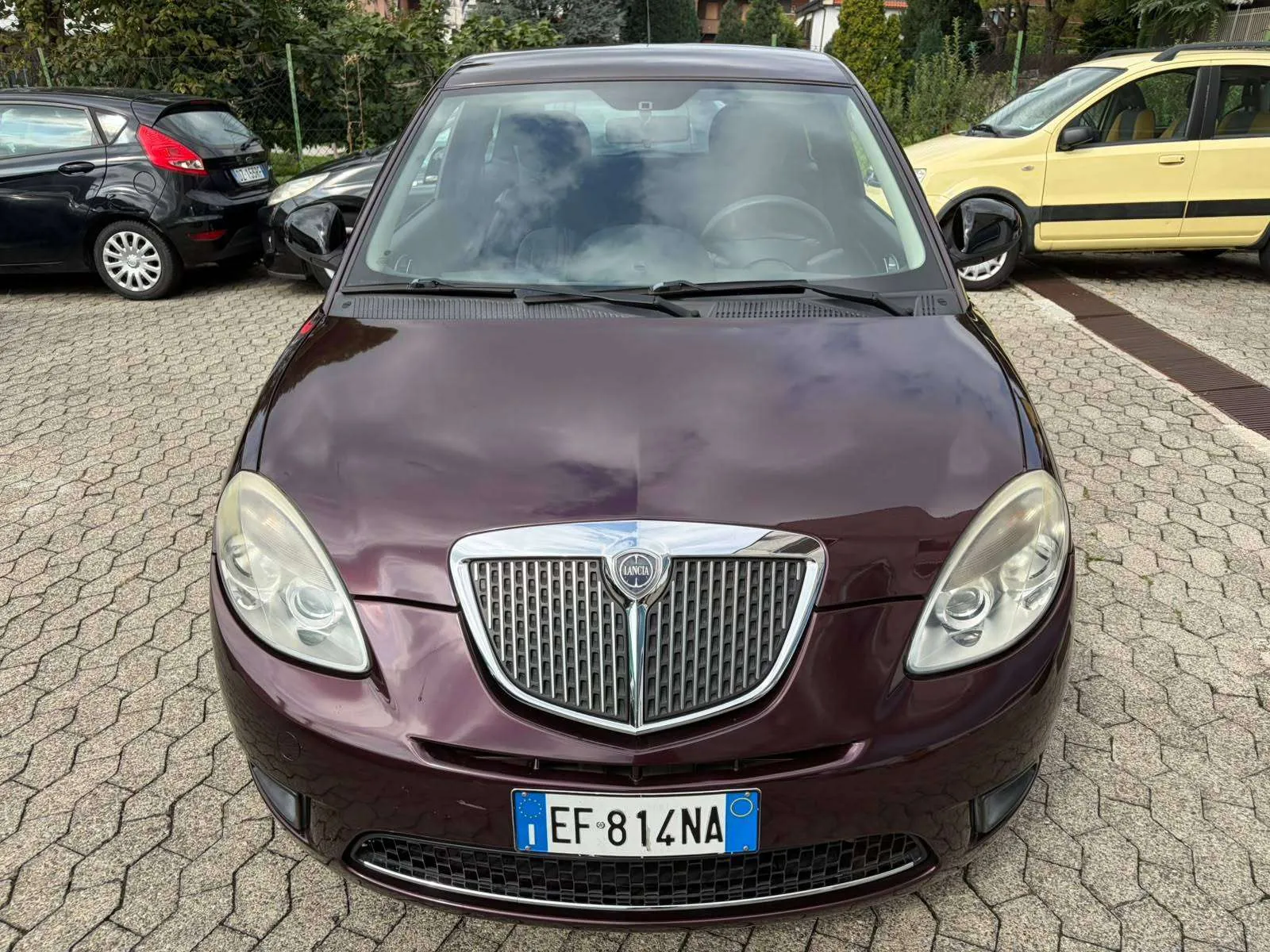 Lancia Ypsilon 2011 photo 2