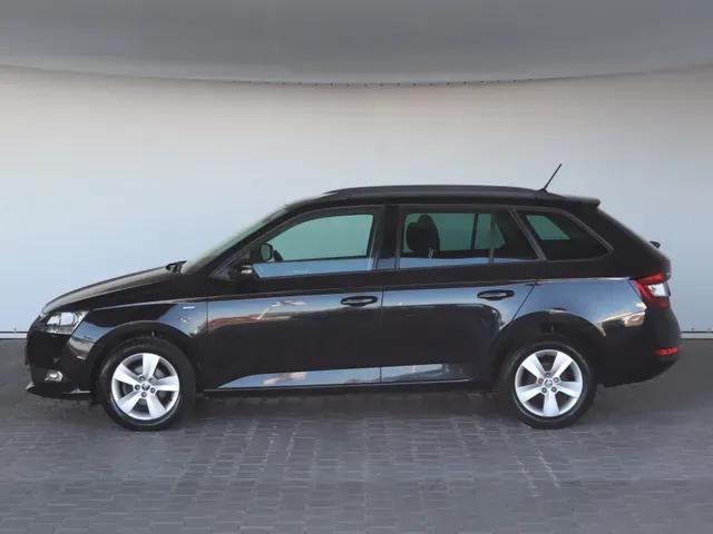Skoda Fabia Combi 2018 photo 2