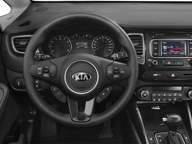 Kia Rondo 2014 photo 2