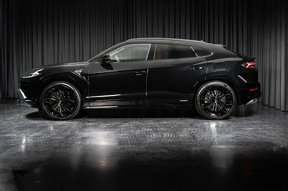 Lamborghini Urus 2026 photo 2