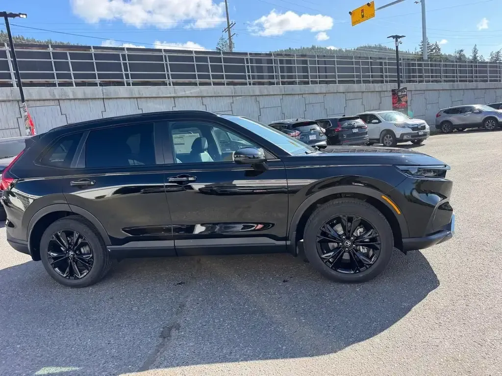 Honda Cr-V 2027 photo 4