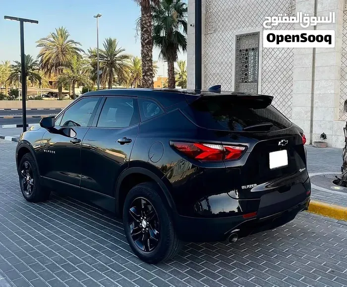 Chevrolet Blazer 2021 photo 3