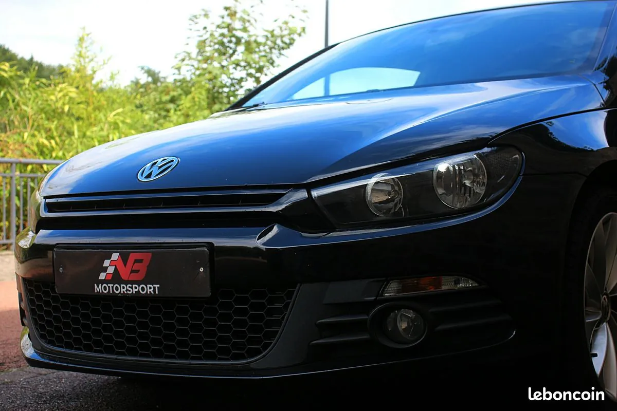 Volkswagen Scirocco 2010 photo 4
