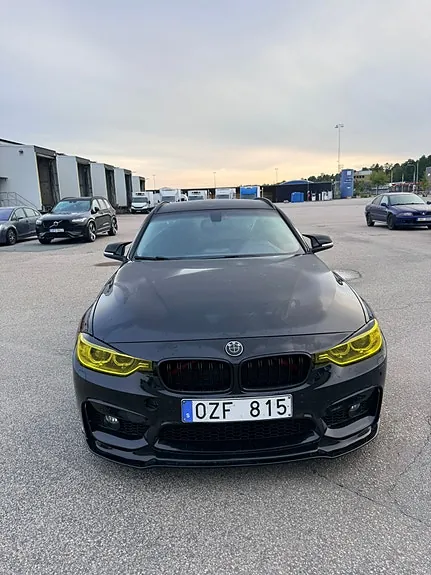 BMW 328I