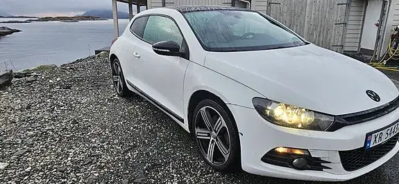 Volkswagen Scirocco 2010 photo 3