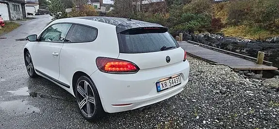 Volkswagen Scirocco 2010 photo 4