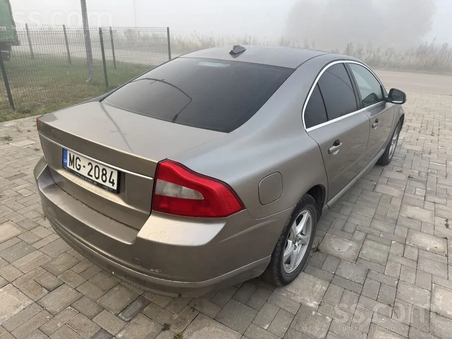 Volvo S80 2007 photo 2