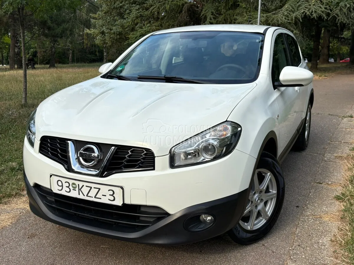 Nissan Qashqai 2010 photo 3