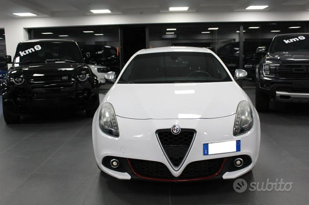 Alfa Romeo Giulietta 2018 photo 2