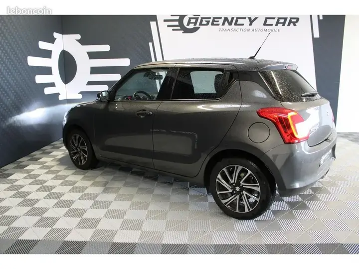 Suzuki Swift 2021 photo 3