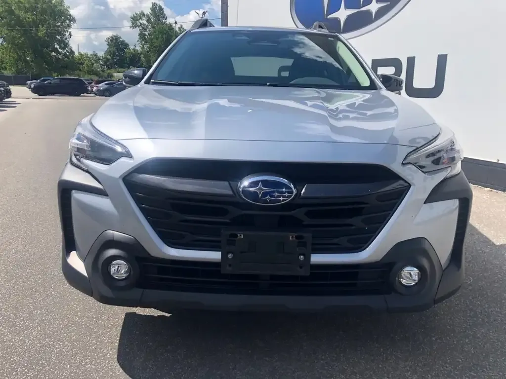 Subaru Outback 2024 photo 2