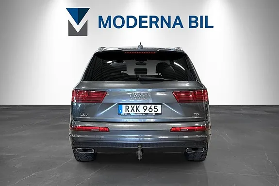 Audi Q7 2016 photo 5