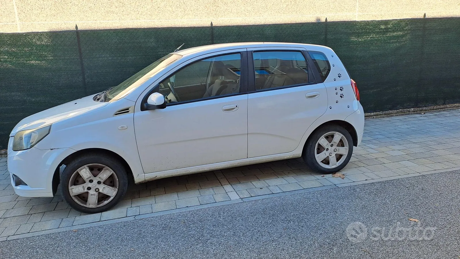 Chevrolet Aveo 2011 photo 3