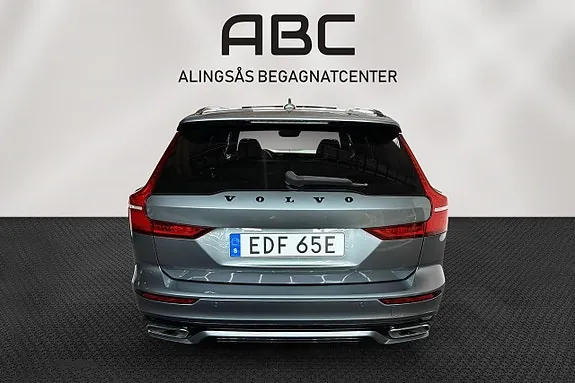 Volvo V60 2019 photo 4
