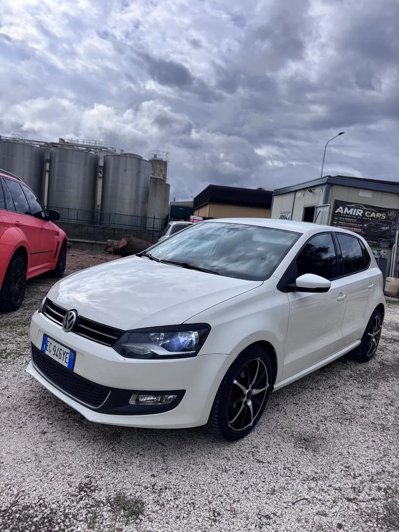 Volkswagen Polo 2011 photo 3