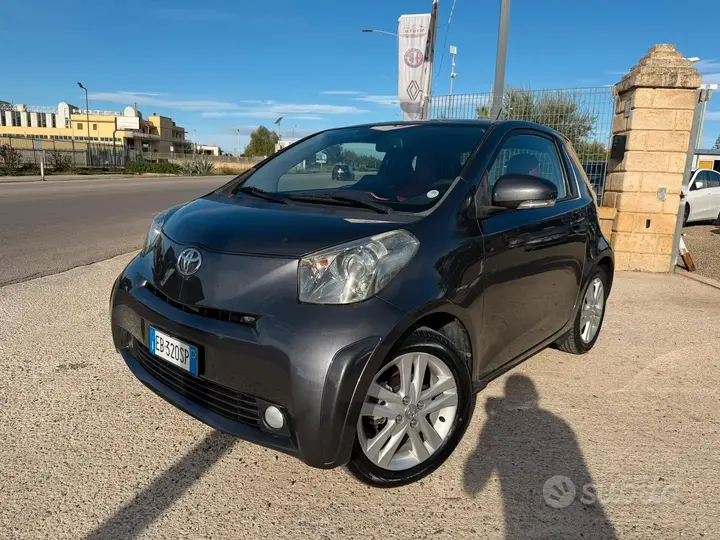 Toyota Iq 2010 photo 2