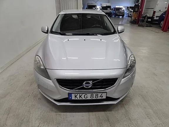 Volvo V40 2014 photo 2