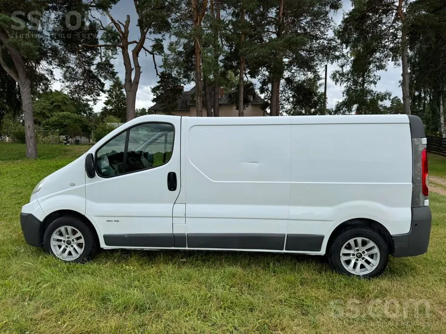 Renault Trafic 2009 photo 4