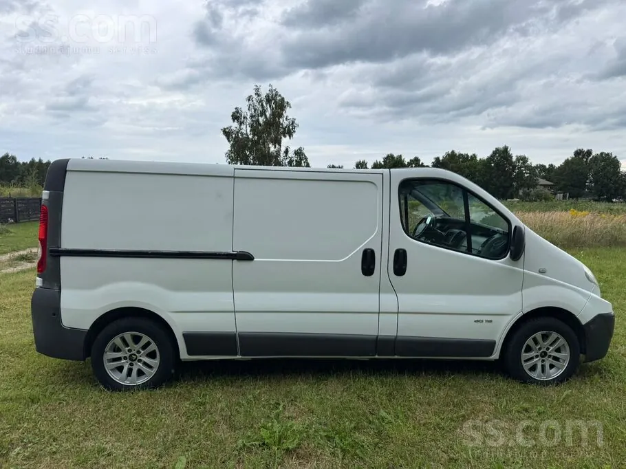 Renault Trafic 2009 photo 5