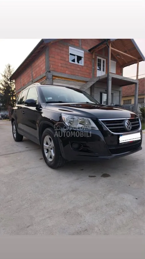 Volkswagen Tiguan 2010 photo 2