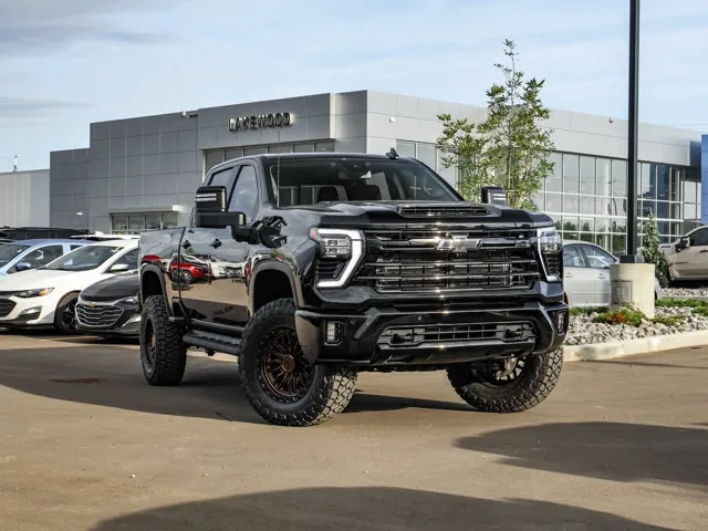 Chevrolet Silverado 3500Hd 2026 photo 2