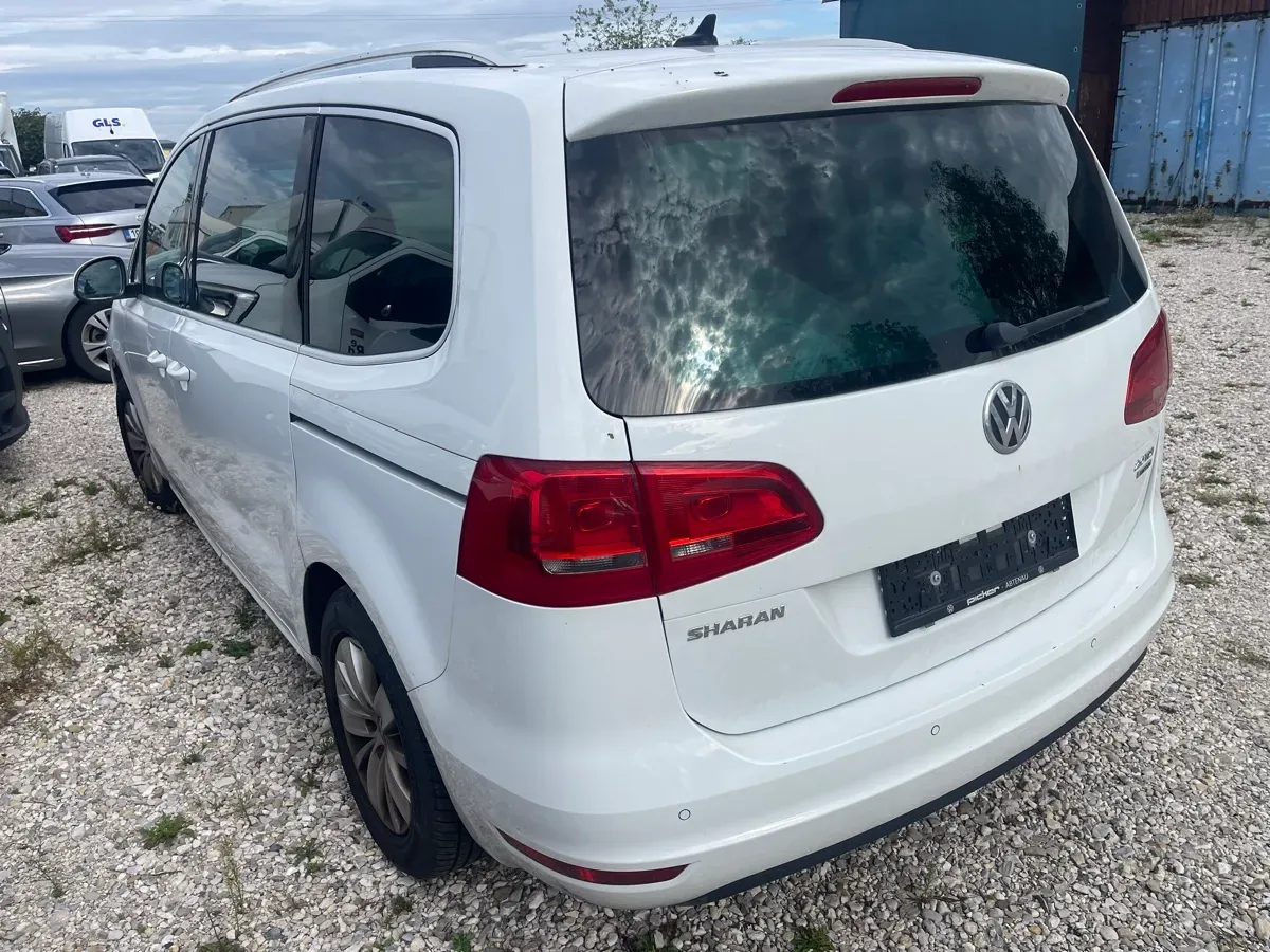 Volkswagen Sharan 2015 photo 3