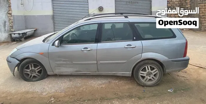 Ford Focus 2004 photo 3