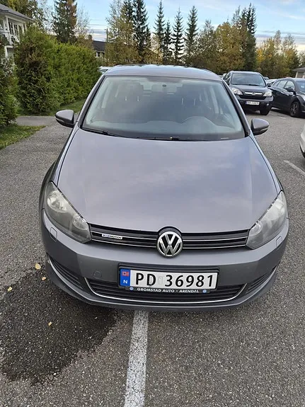Volkswagen Golf Vi 2011 photo 2