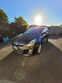 Mazda Mpv 2010 photo 2