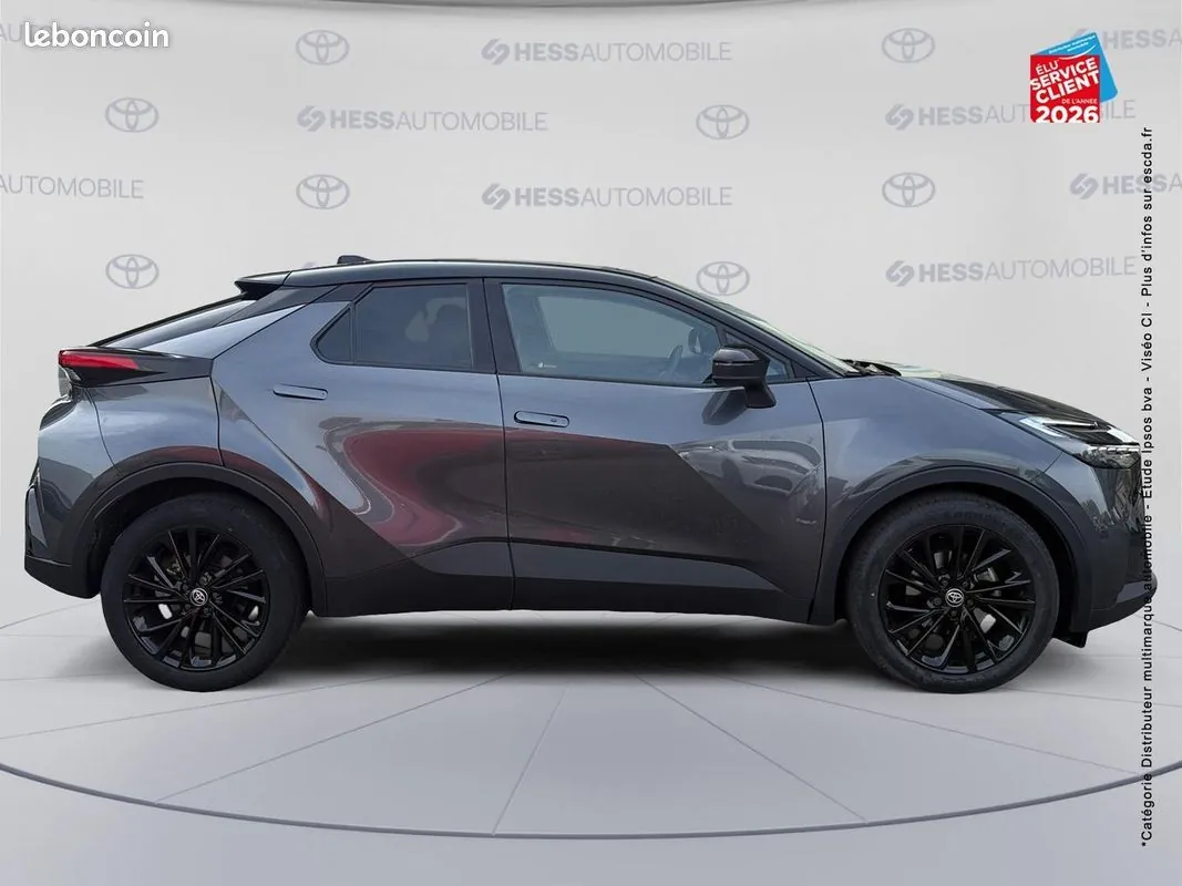 Toyota C-Hr 2025 photo 4
