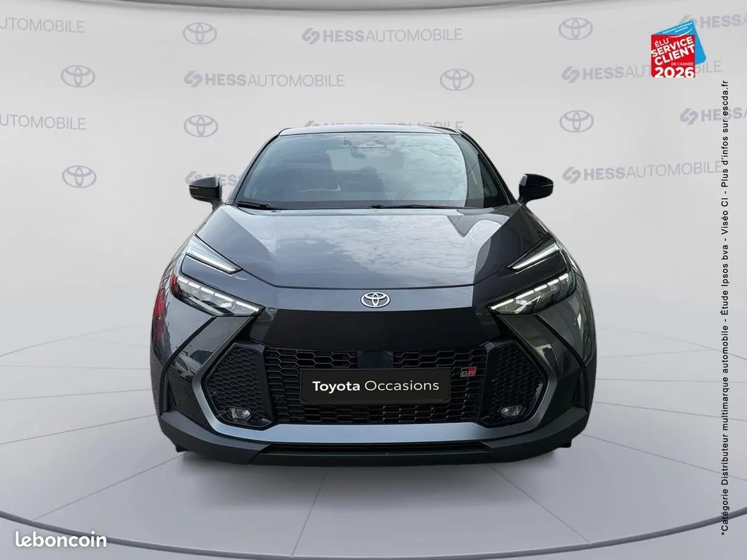 Toyota C-Hr 2025 photo 2