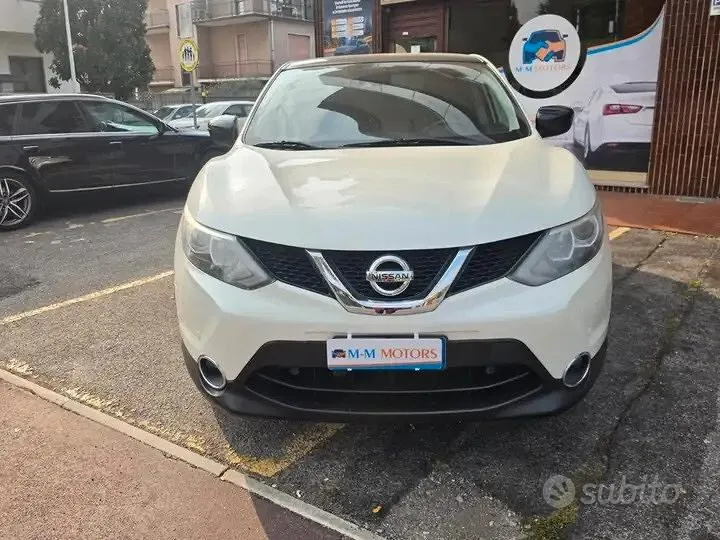 Nissan Qashqai 2014 photo 2