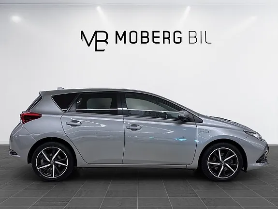 Toyota Auris 2018 photo 4