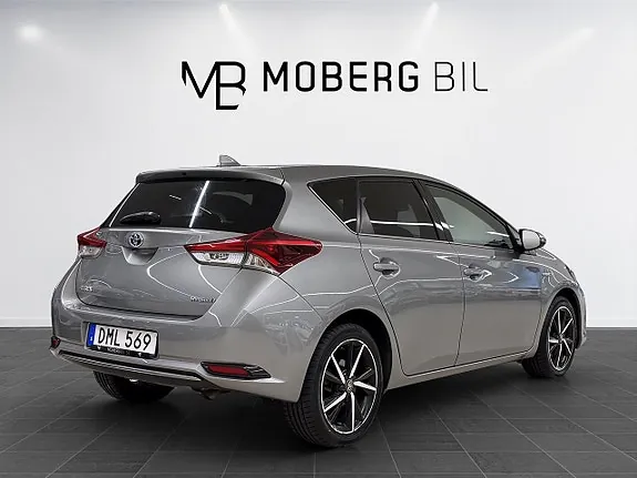 Toyota Auris 2018 photo 5