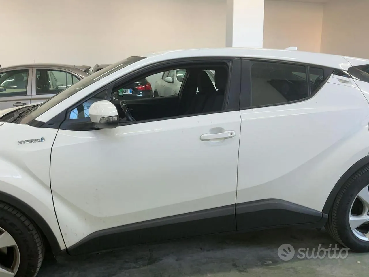 Toyota C-Hr 2018 photo 4