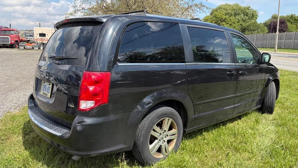 Dodge Grand Caravan 2017 photo 4
