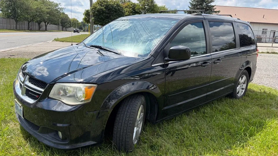 Dodge Grand Caravan 2017 photo 3