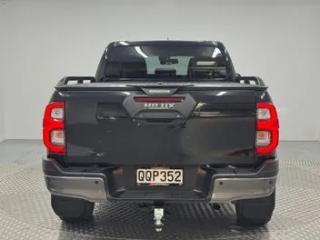 Toyota Hilux 2024 photo 5