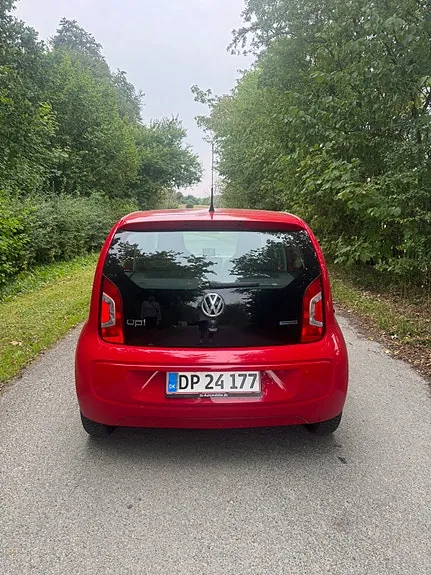 Volkswagen Up 2013 photo 3