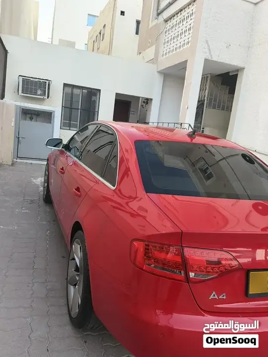 Audi A4 2012 photo 3
